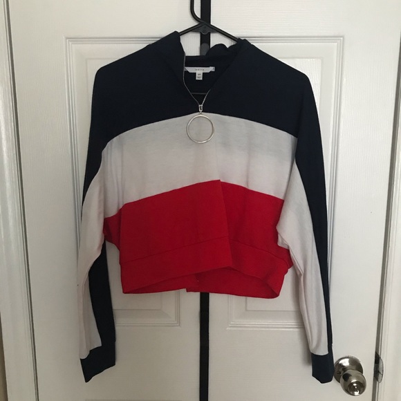 Red/White/Blue Crop Top Pullover. - Picture 1 of 2